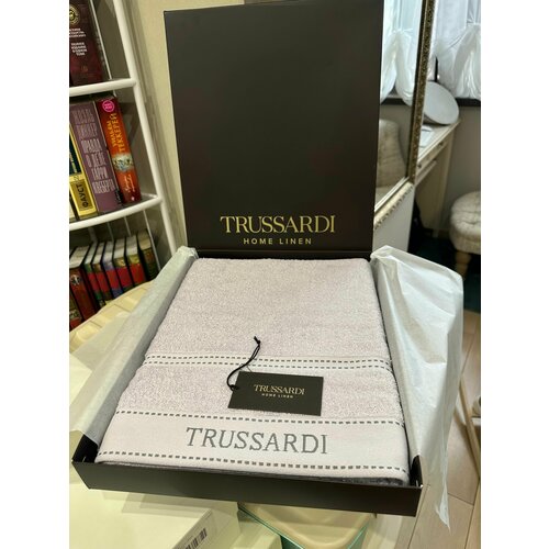 ����� ��������� 1+1 Trussardi 13000�
