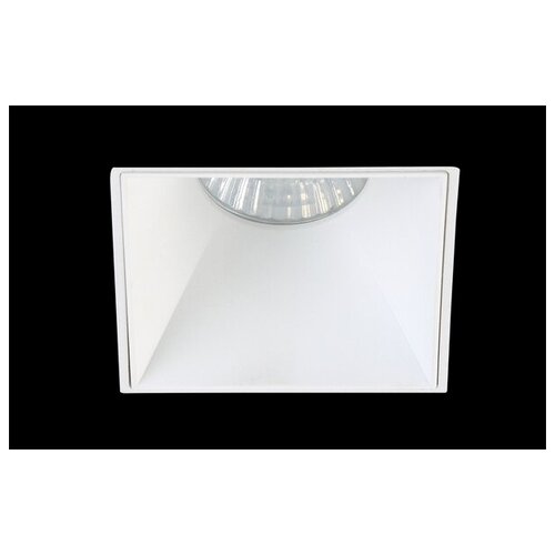  CRYSTAL LUX   CLT 051C1 WH-WH,  870  Crystal Lux