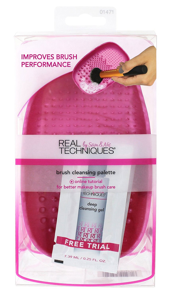 Real Techniques     Brush Cleansing Palette 1388